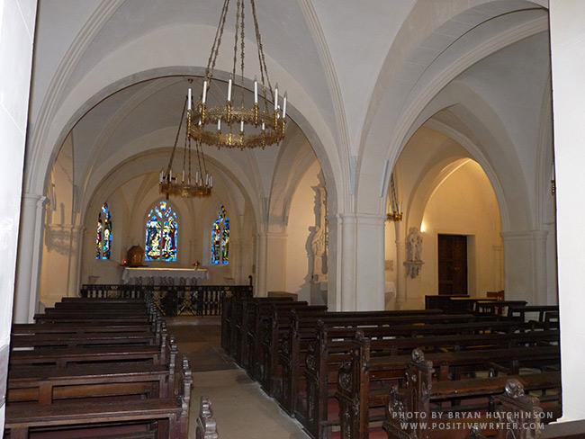 Joan-of-arc-church-inside